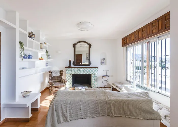 Tamarindos Βίλα *