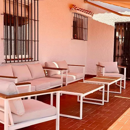 וילה Tamarindos *