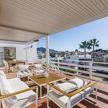 Tamarindos - Stunning With Private Pool & Outside Space- Lual Vila Nerja