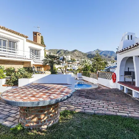 Tamarindos - Stunning With Private Pool & Outside Space- Lual