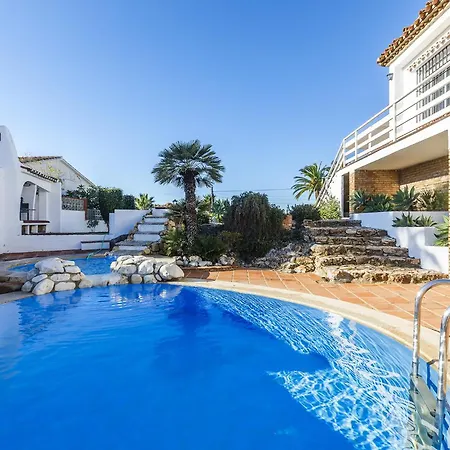 Tamarindos - Stunning With Private Pool & Outside Space- Lual Vila Nerja