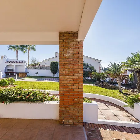 Tamarindos - Stunning With Private Pool & Outside Space- Lual