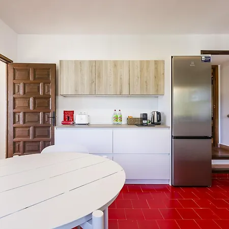 Tamarindos - Stunning With Private Pool & Outside Space- Lual Nerja