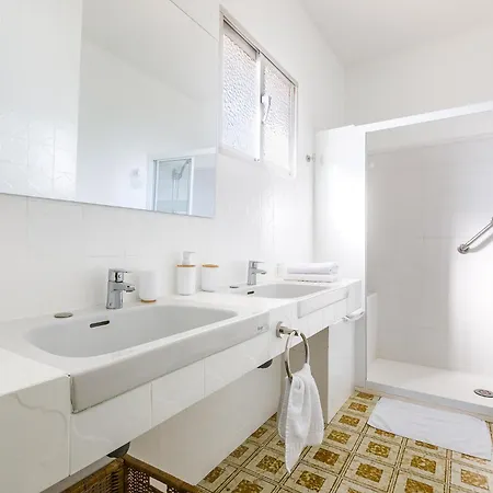 Villa Tamarindos - Stunning With Private Pool & Outside Space- Lual