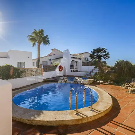 Vila Tamarindos - Stunning With Private Pool & Outside Space- Lual Nerja