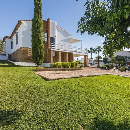 Tamarindos - Stunning With Private Pool & Outside Space- Lual *