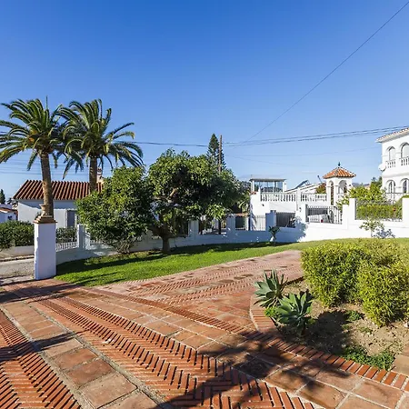 Tamarindos - Stunning With Private Pool & Outside Space- Lual * Nerja