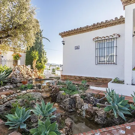 Villa Tamarindos - Stunning With Private Pool & Outside Space- Lual *